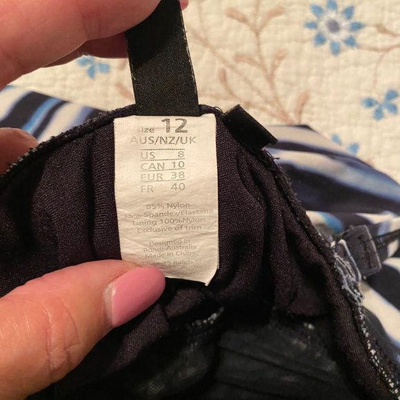 Size 8 Niptuck One Piece Swim Suit - Picture 7 of 9